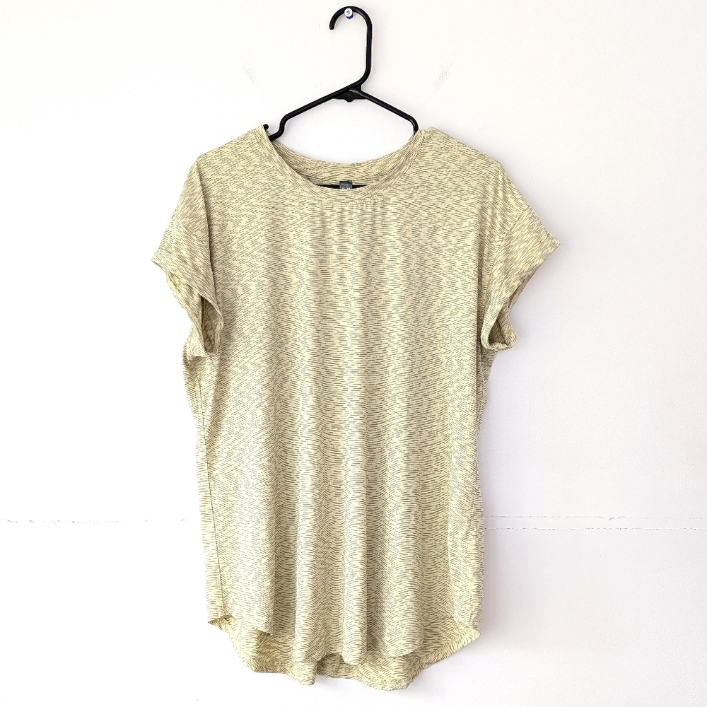 2/15$ Joe Fresh Women's Lightweight Active Yellow T-shirt ~ Size XL